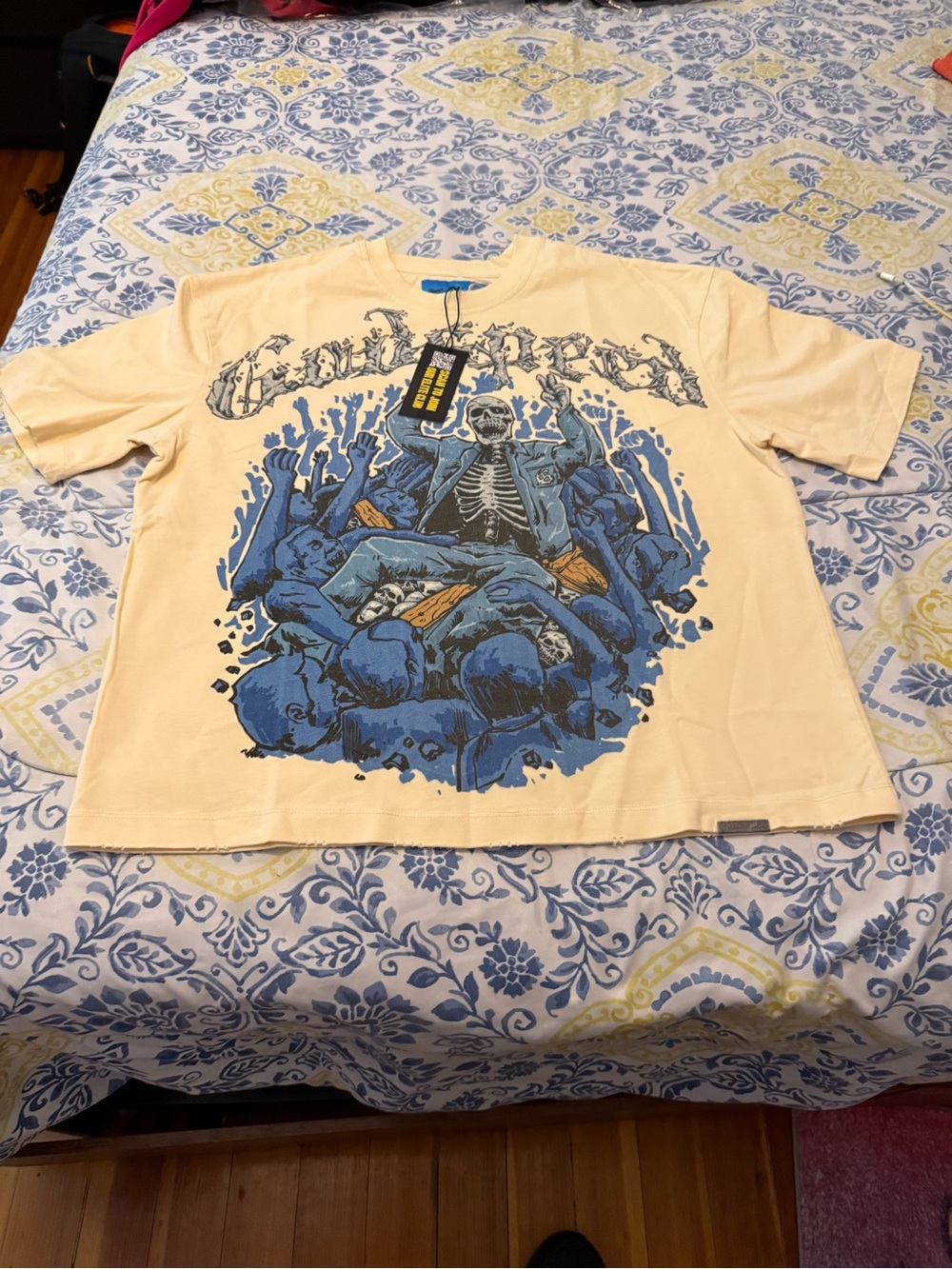 Godspeed Crowd Surf Cream Mens T Shirt Size S